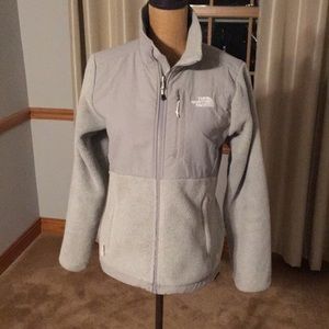 Classic women’s north face Denali